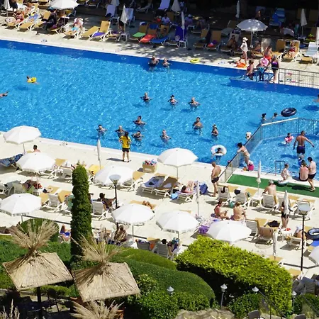 アパート аквамарин - Aquamarine *